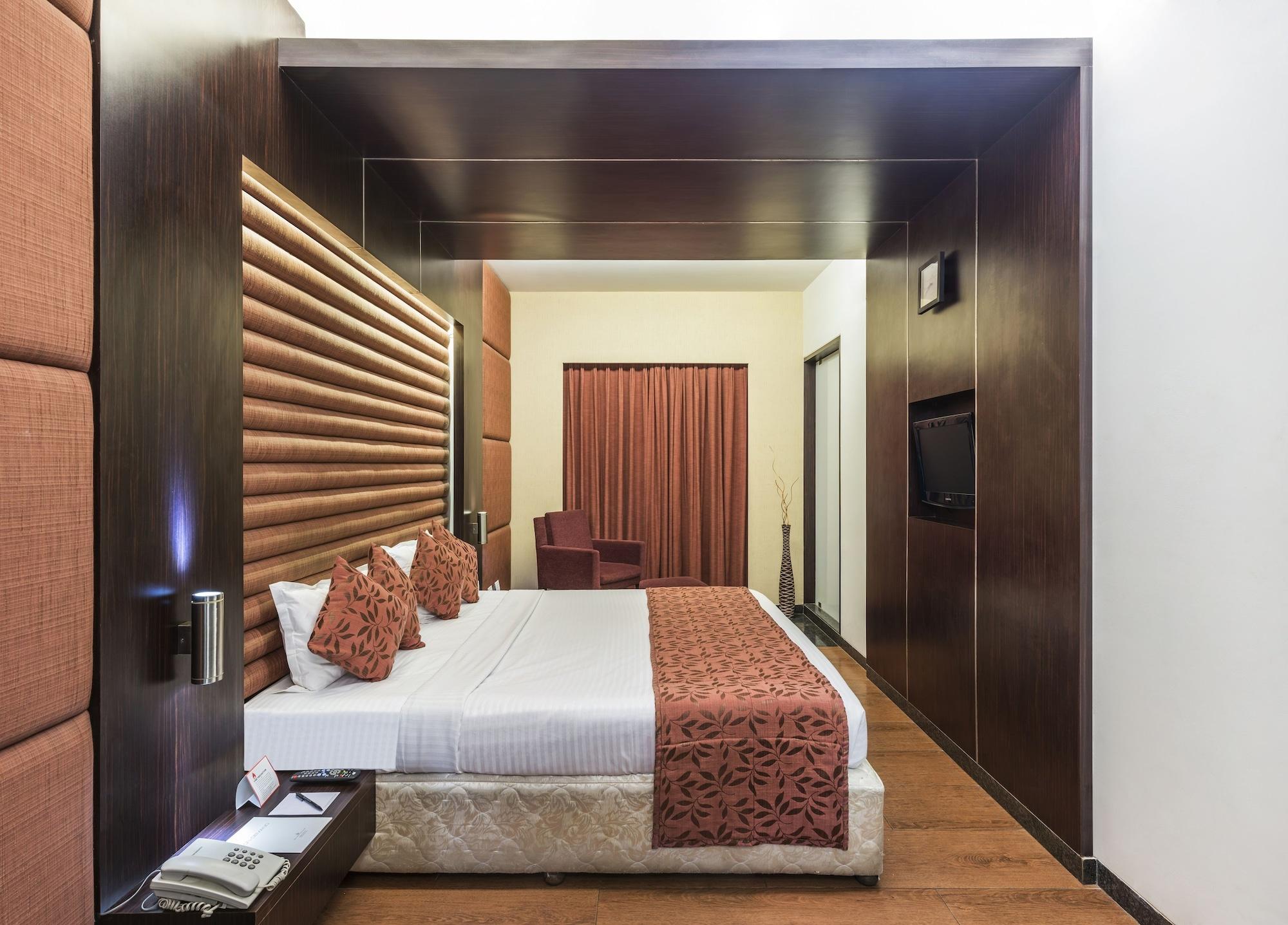 จีซีซี โฮเต็ล แอนด์ คลับ Hotel Mira-Bhayandar ภายนอก รูปภาพ