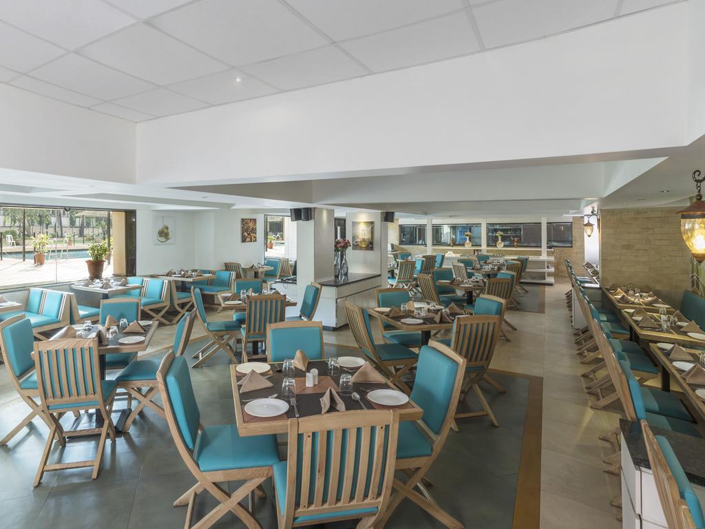 จีซีซี โฮเต็ล แอนด์ คลับ Hotel Mira-Bhayandar ภายนอก รูปภาพ
